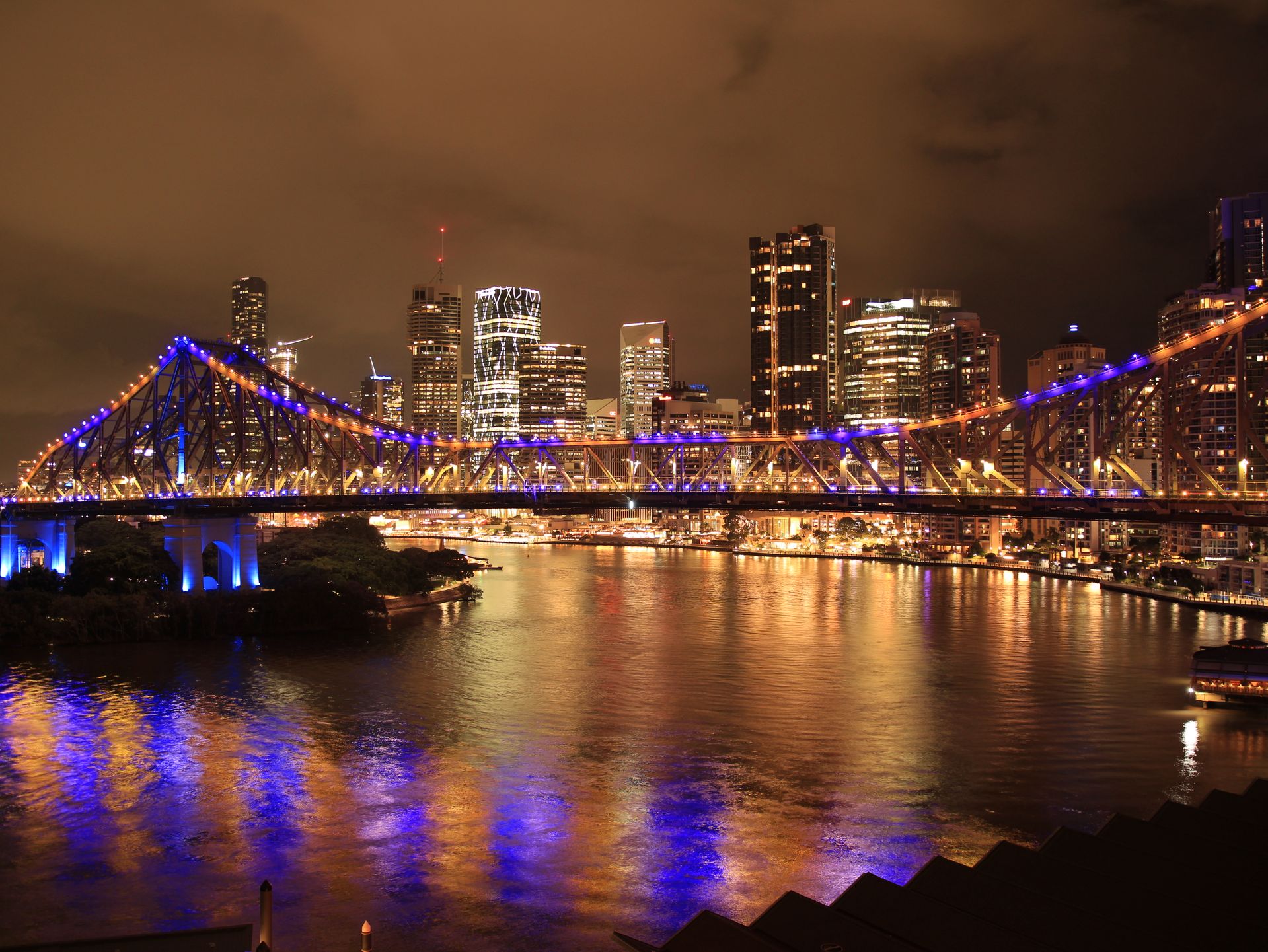 Brisbane Story Bridge and city skyline at night, home of Greenflag technology recruitment