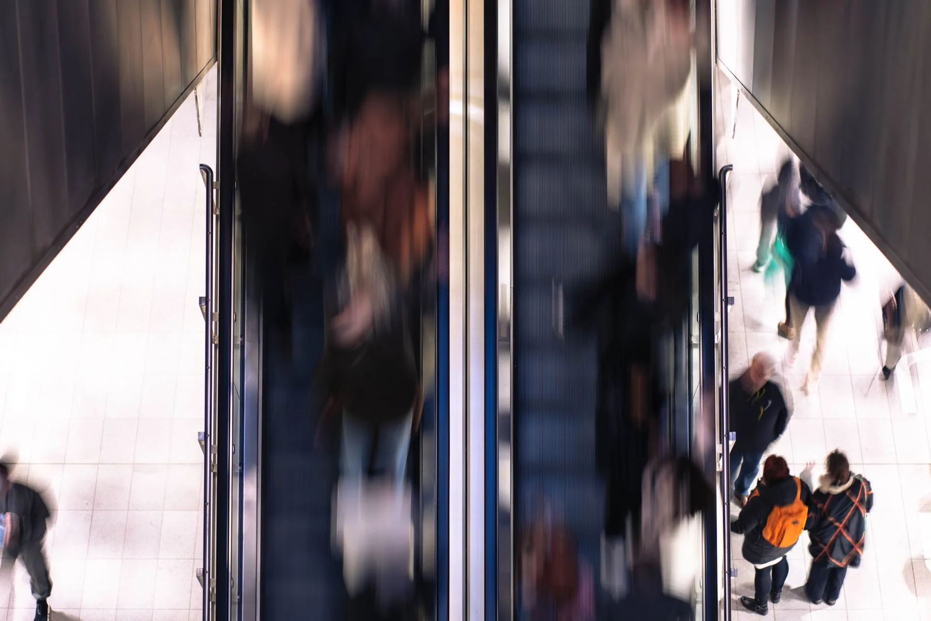 Contract IT recruitment — technology contractors collaborating in a modern workplace